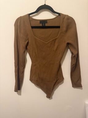 House of Harlow 1960 Brown Ribbed Long-Sleeve Bodysuit
